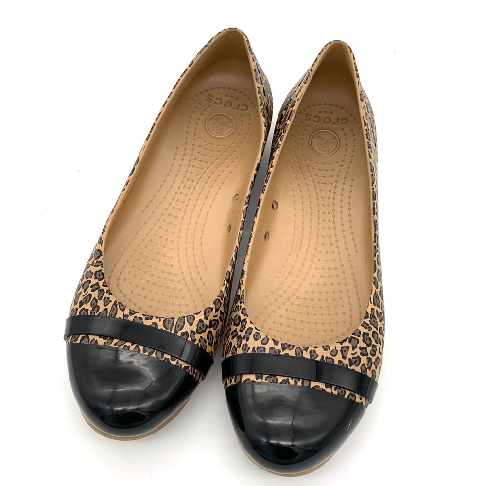 CROCS Leopard Rubber Round Toe Flats Sz 10W